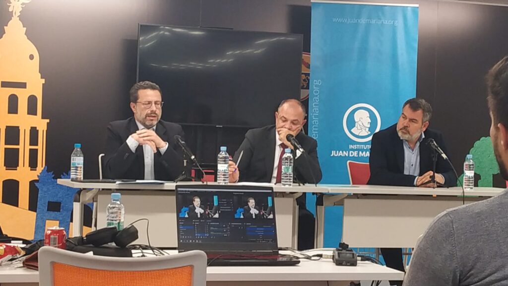 Intervinientes en el acto del Instituto Juan de Mariana